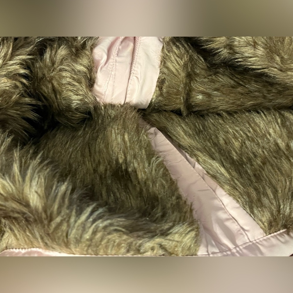 NWOT- Remikstyt Woman’s Winter Coat Down Jacket, Zipper Hood, Faux Fur Inside - Picture 12 of 16